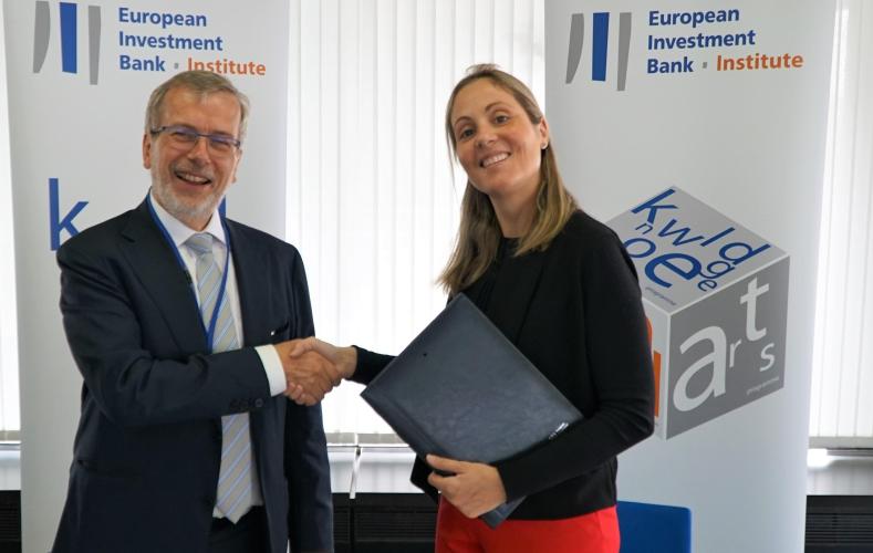 EIB Group signs MoU with European University Institute